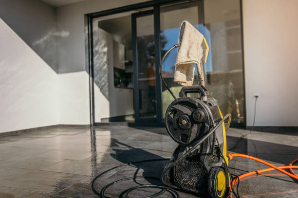 Best Sign and Awning Cleaning  in Yorkville, WI